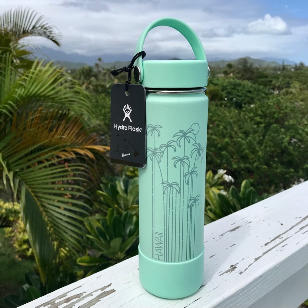 NWT Hawaii Limited Edition Hydroflask 24oz